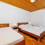 Mima Apartman Lopar
